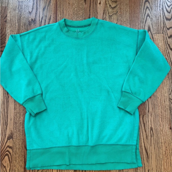 aerie Tops - Aerie Green Crewneck Sweater